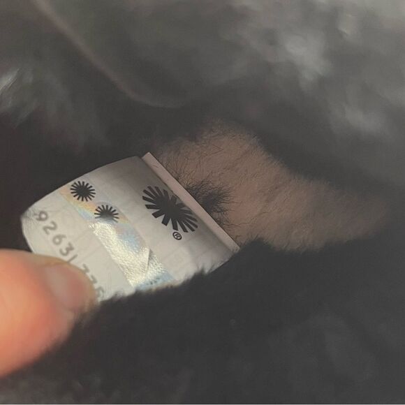 Ugg Mini Bailey Fluff Buckle Boot in Black Suede Leather and Shearling Womans 9 - Picture 6 of 9